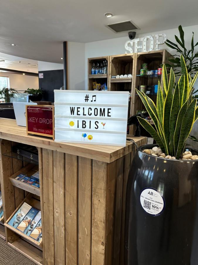 威灵伯鲁宜必思酒店 威灵堡 外观 照片